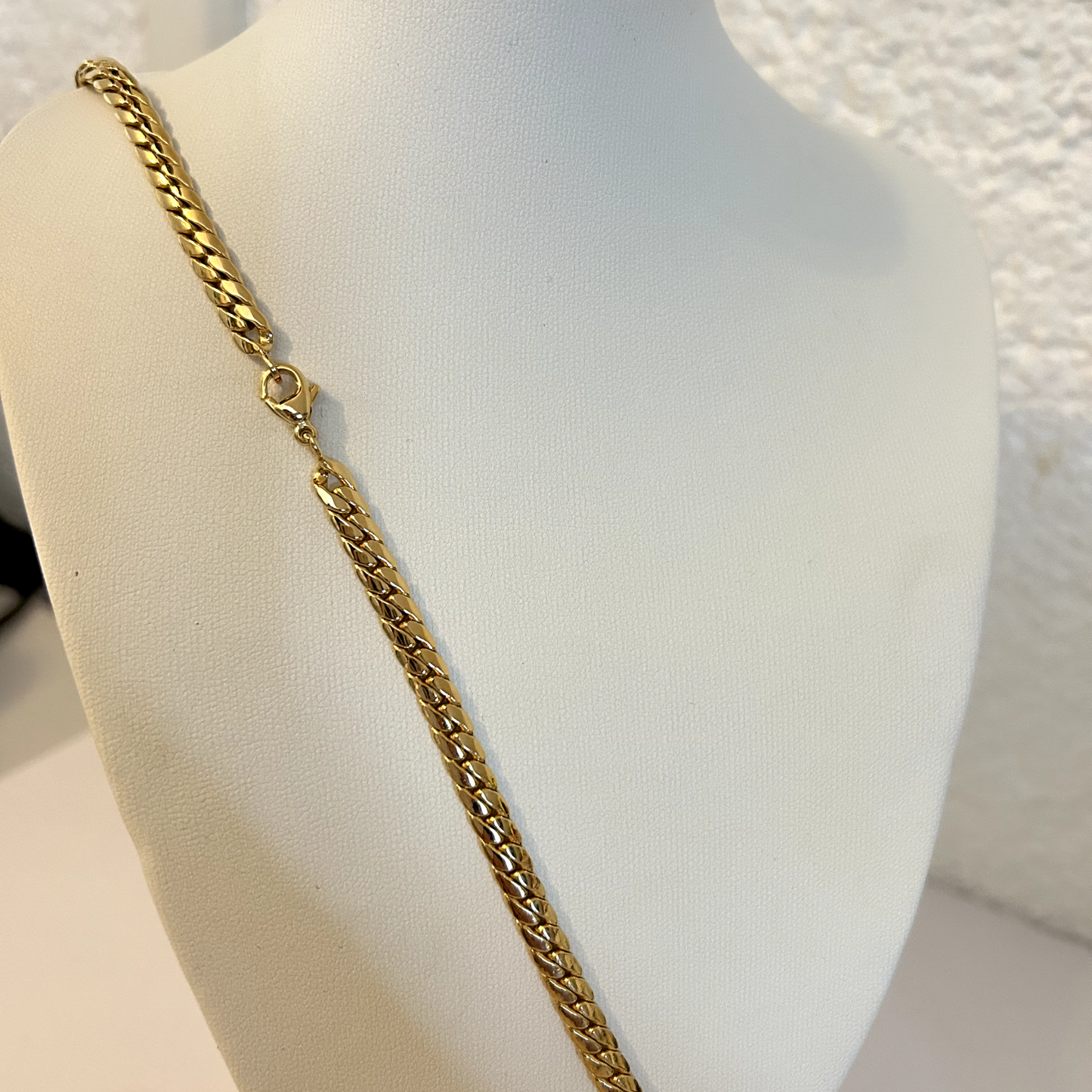 Magnifique collier plaqué or